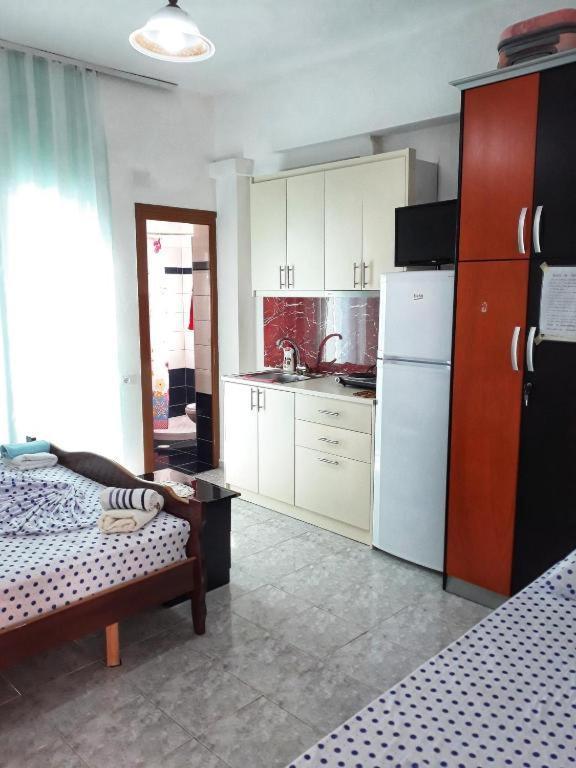 Villa Festim Ксамил Екстериор снимка